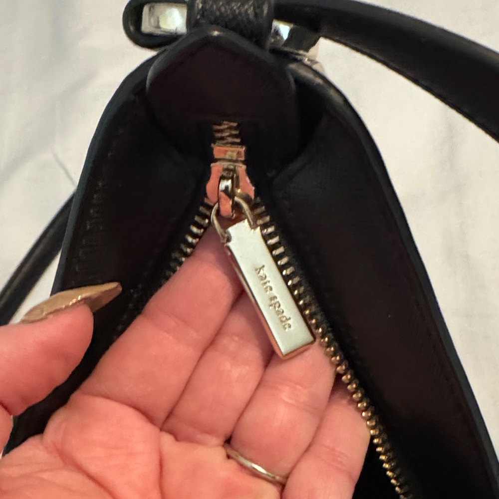 Kate Spade Classic Black Shoulder Bag - Picture 4 of 9